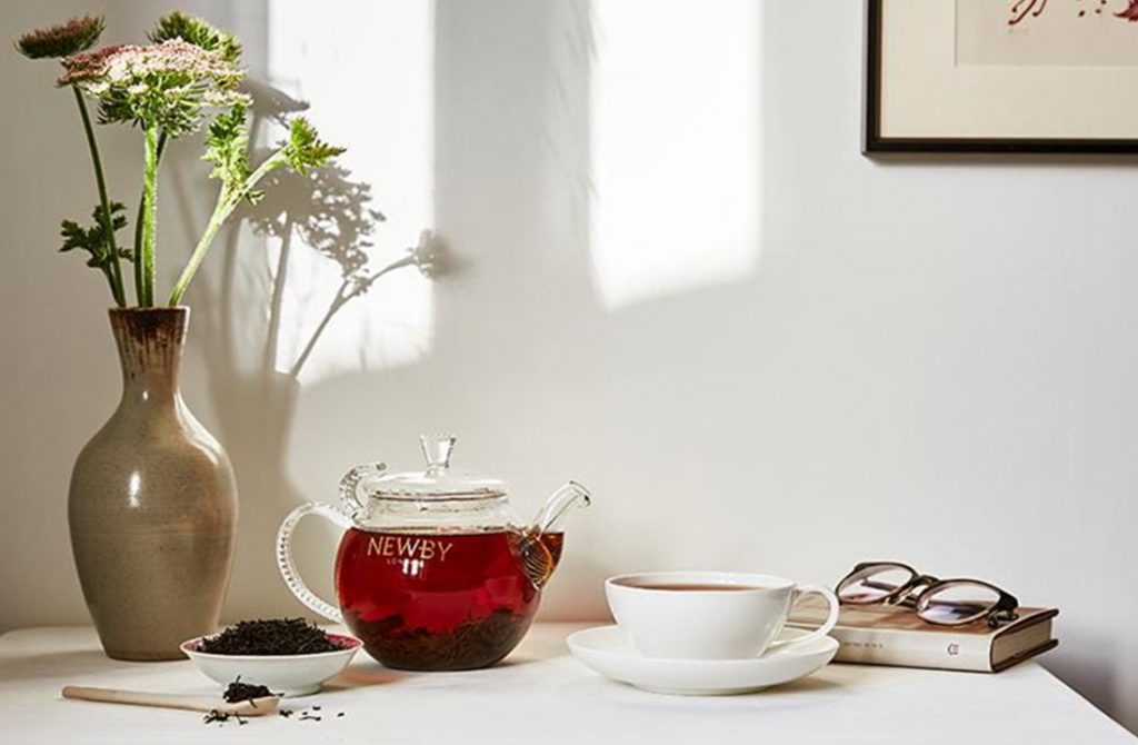 Choosing A Tea Table That Will Improve Your Tea Drinking Experience